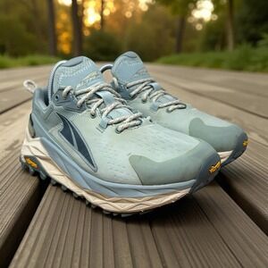 Altra Athletic Shoes in Light Blue and Gray